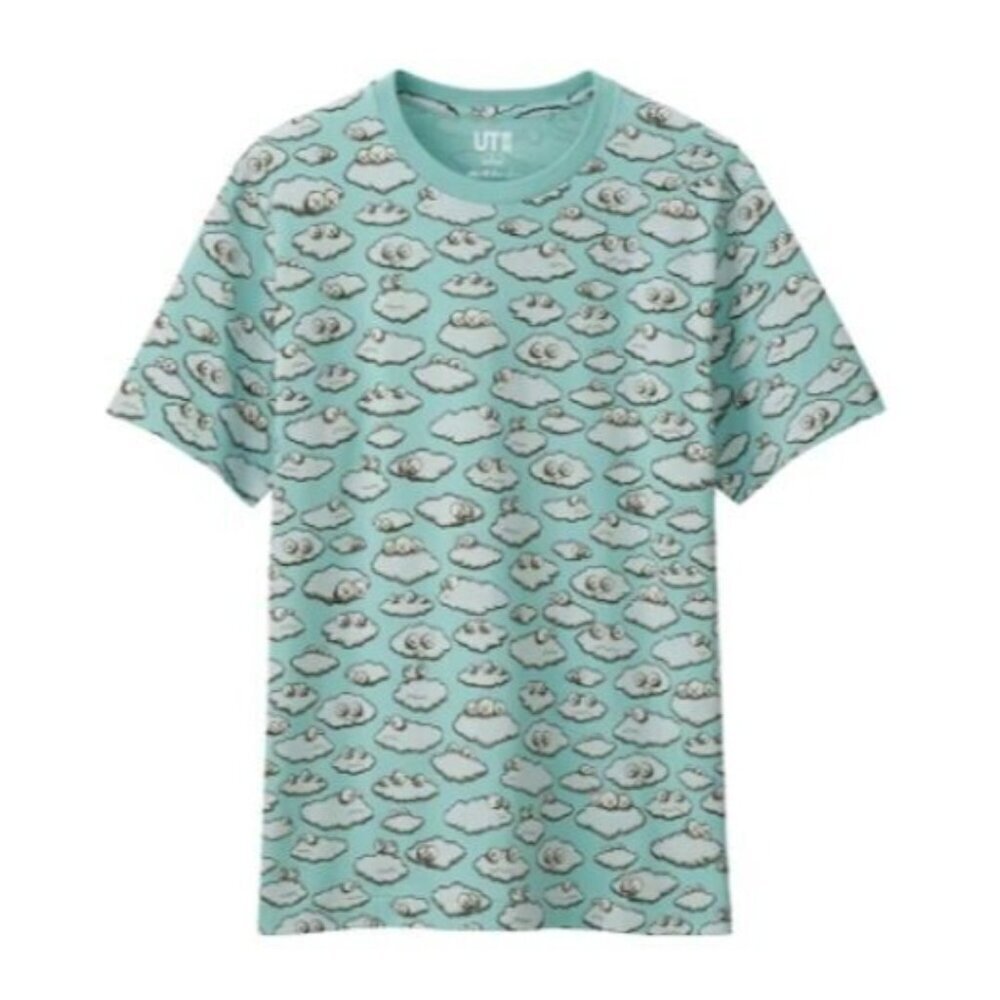 KAWS x Uniqlo All Over Clouds Tee Light Blue T-Shirt Size: XL - NWOT